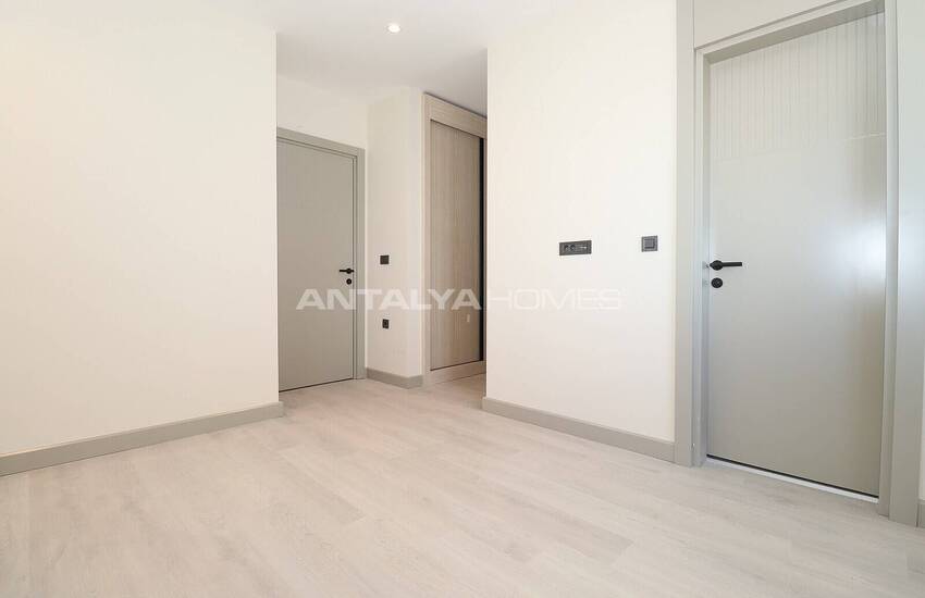 Moderna Lägenheter I Ett Komplex Med Pool I Dosemealti Antalya 18