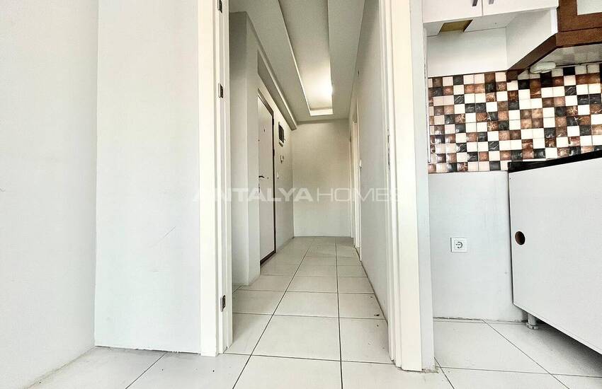 Muratpaşa'da Ana Yola Yakın Konumda Bakımlı 1+1 Daire 15