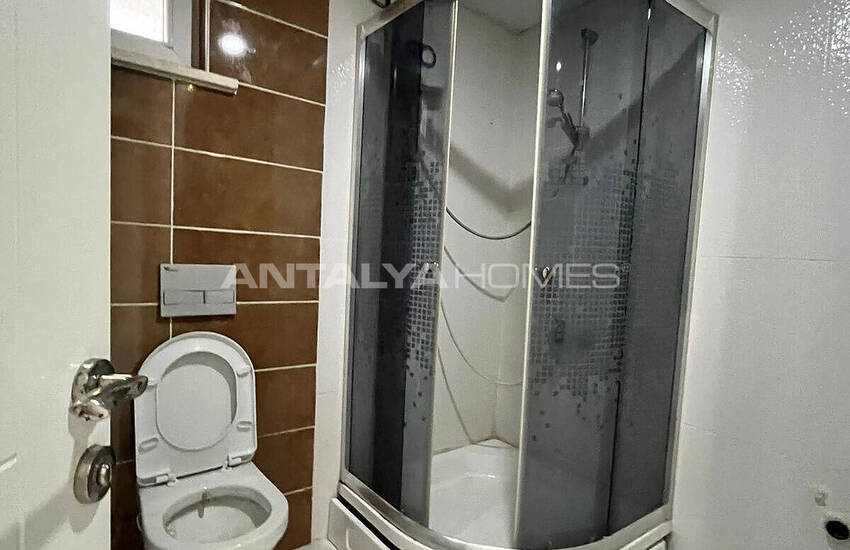 Muratpaşa'da Ana Yola Yakın Konumda Bakımlı 1+1 Daire 16