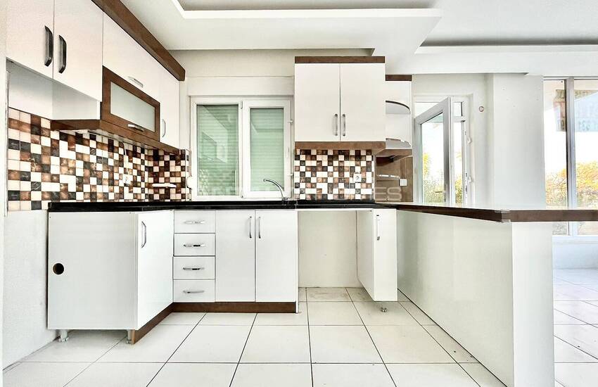 Muratpaşa'da Ana Yola Yakın Konumda Bakımlı 1+1 Daire 8