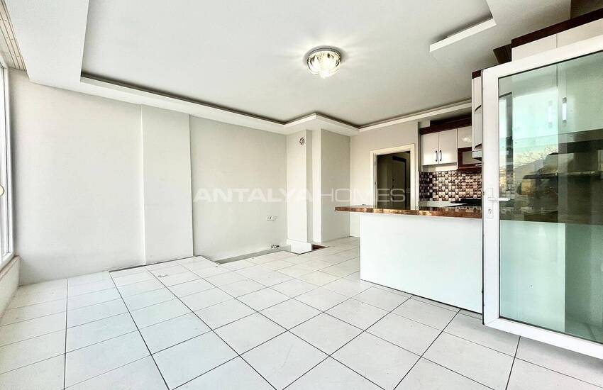 Muratpaşa'da Ana Yola Yakın Konumda Bakımlı 1+1 Daire 10