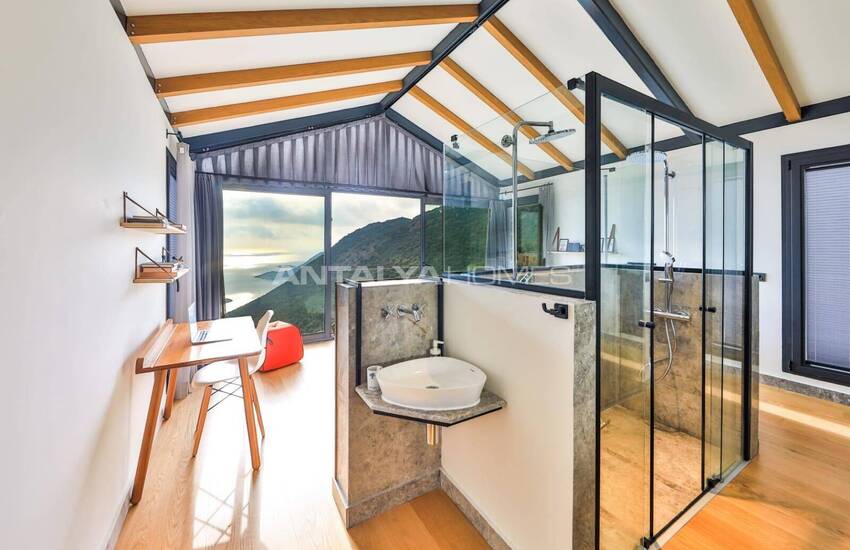 فلل حائزة على جوائز في أنطاليا كاش مطلة على البحر بتصميمها المميز 25