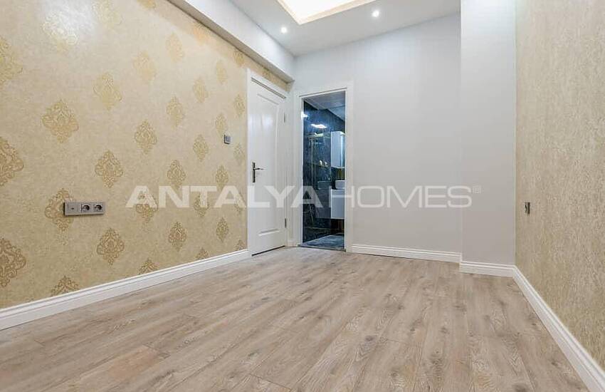 Spacious Newly Renovated Flat in the Heart of the City in Antalya 13