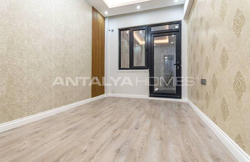 Spacious Newly Renovated Flat in the Heart of the City in Antalya 14