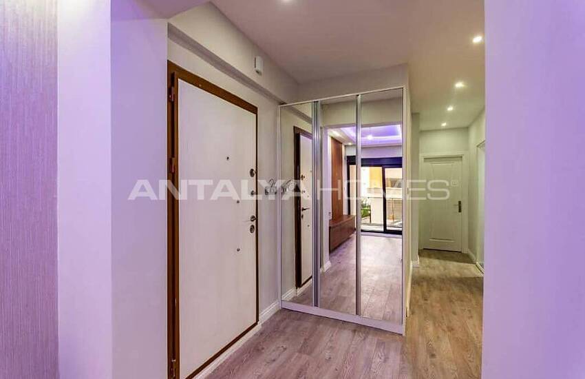 Spacious Newly Renovated Flat in the Heart of the City in Antalya 22