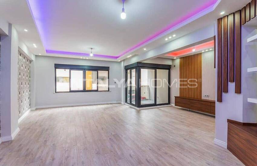 Spacious Newly Renovated Flat in the Heart of the City in Antalya 9