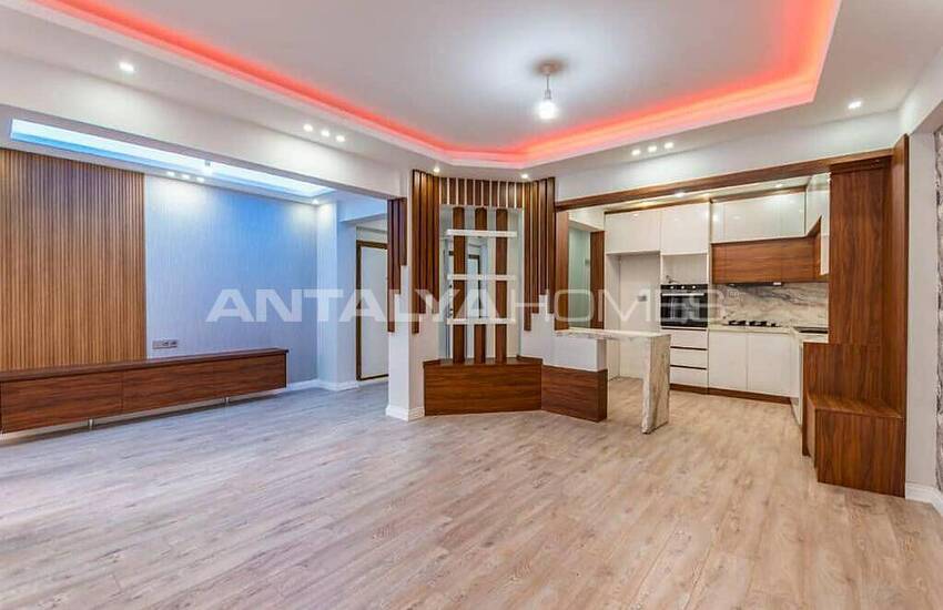 Spacious Newly Renovated Flat in the Heart of the City in Antalya 4