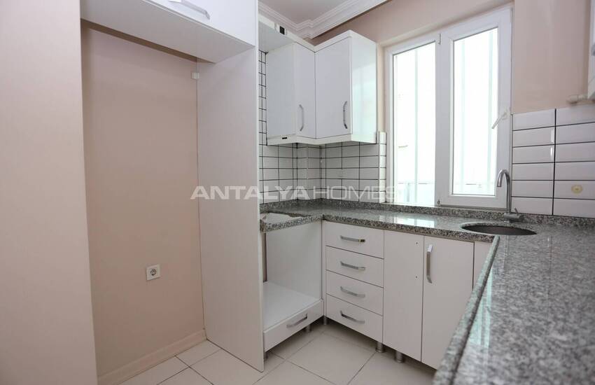 شقة أنيقة من غرفتين جاهزة للسكن في قلب المدينة في مراد باشا 18