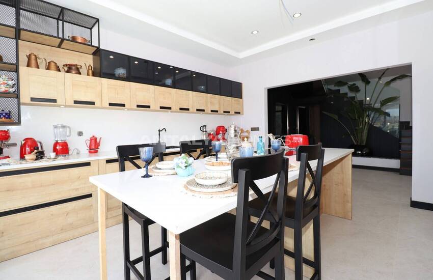 Stylish Twin Villas with Private Pool in Altinkale, Dösemealti 15