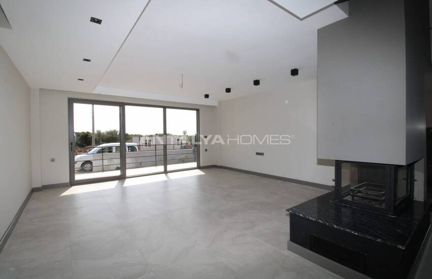 Aksu Kemerağzı'nda Deniz Manzaralı Lüks Müstakil Villa 13