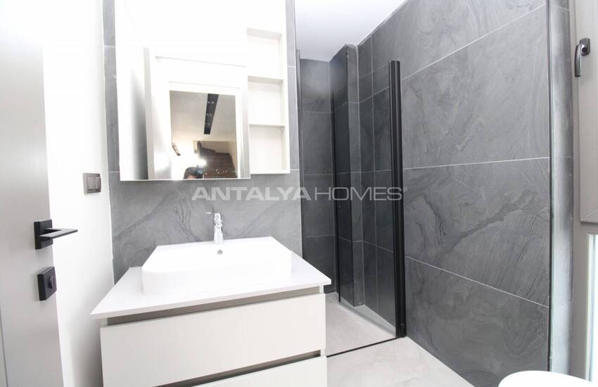 Aksu Kemerağzı'nda Deniz Manzaralı Lüks Müstakil Villa 29