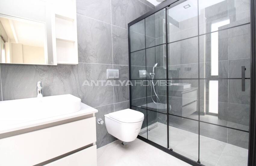 Aksu Kemerağzı'nda Deniz Manzaralı Lüks Müstakil Villa 33