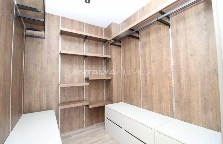 Aksu Kemerağzı'nda Deniz Manzaralı Lüks Müstakil Villa 28