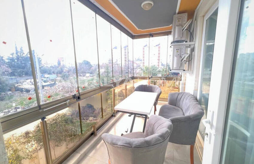 Antalya Kepez'de Havuzlu Sitede Satılık Arakat Daire 16