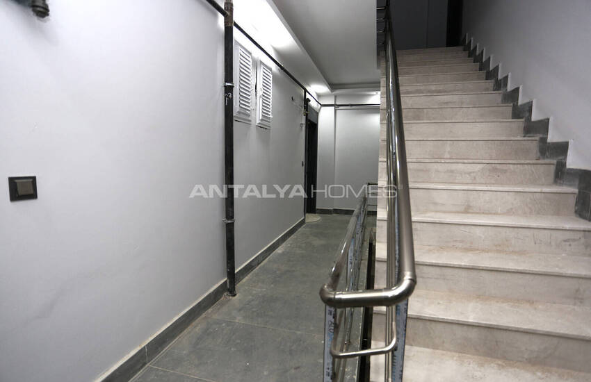 3-bedroom Apartments Close to the Sea in Antalya Muratpasa 14