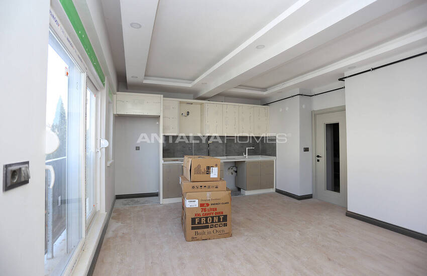 3-bedroom Apartments Close to the Sea in Antalya Muratpasa 6