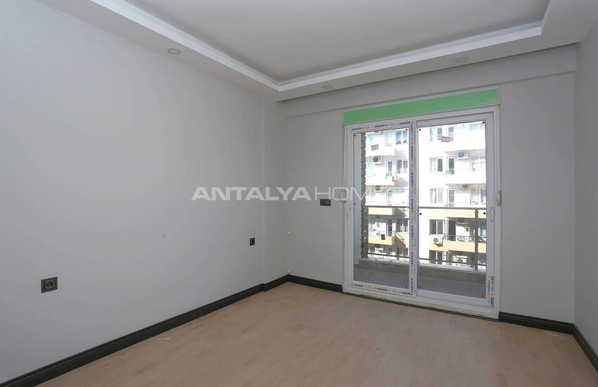 3-bedroom Apartments Close to the Sea in Antalya Muratpasa 7