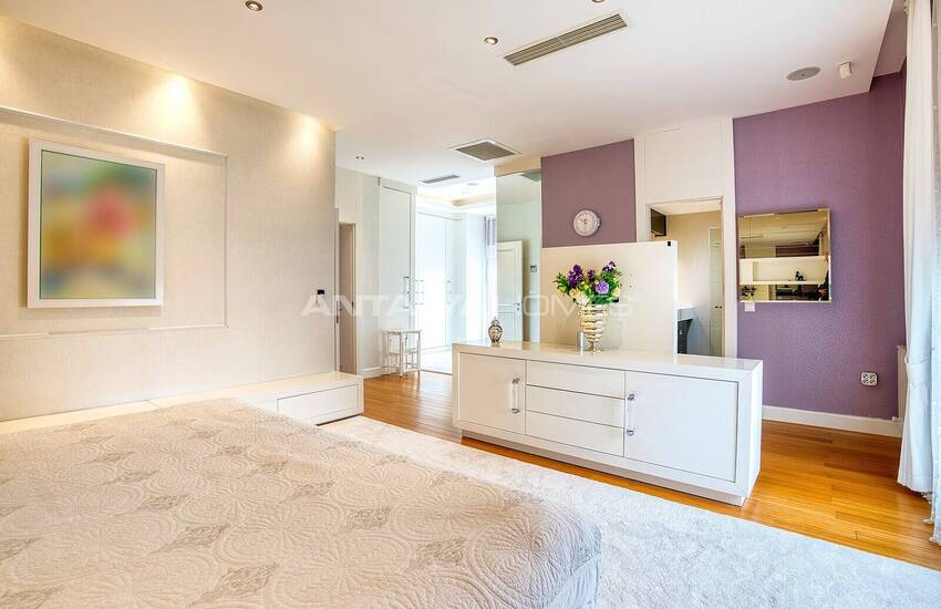 Antalya Lara'da Deniz ve Dağ Manzaralı Eşyalı Lüks Daire 20