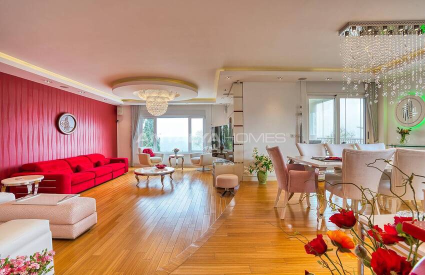 Antalya Lara'da Deniz ve Dağ Manzaralı Eşyalı Lüks Daire 12