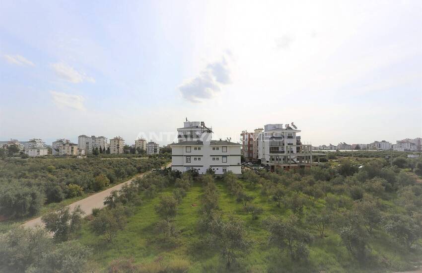 Antalya Kepez'de Havuzlu ve Ara Katta Satılık 3+1 Daire 12