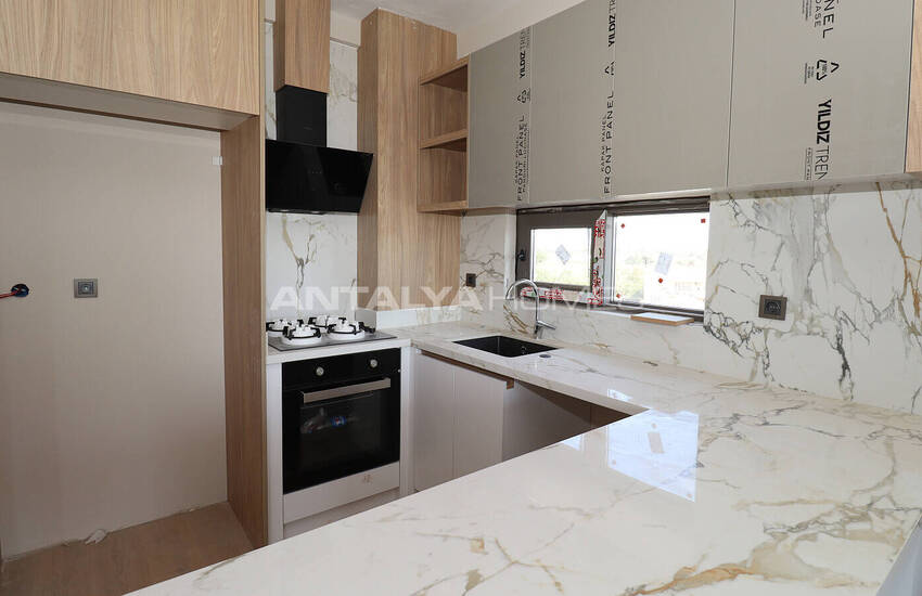 Kepez Göksu'da Modern Mimarili Projede Satılık 1+1 Daireler 22