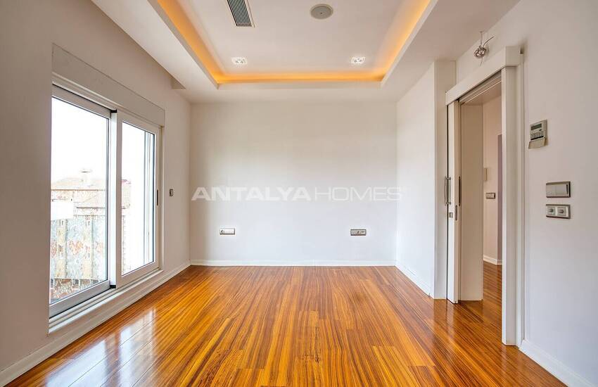 Luxury Apartment with Mountain and Sea Views in Antalya Lara 20
