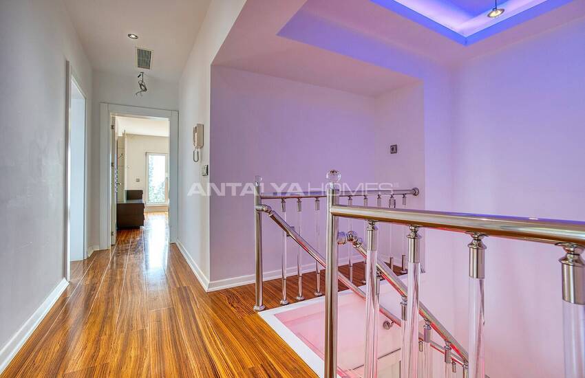 Luxury Apartment with Mountain and Sea Views in Antalya Lara 24