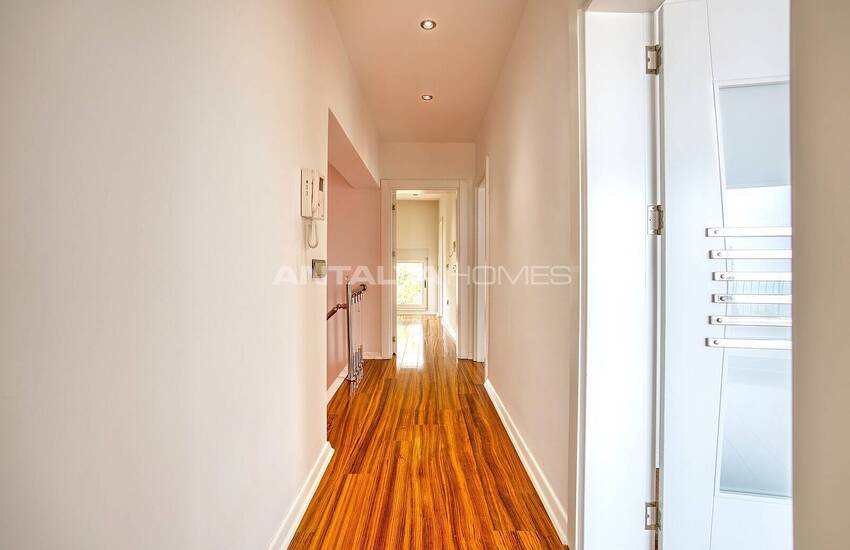 Luxury Apartment with Mountain and Sea Views in Antalya Lara 25