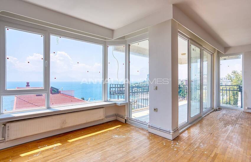 Lara'da Merkezi Konumda Deniz Manzaralı Geniş Daire 13