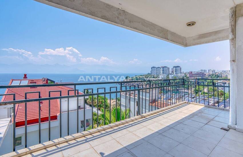 Lara'da Merkezi Konumda Deniz Manzaralı Geniş Daire 10