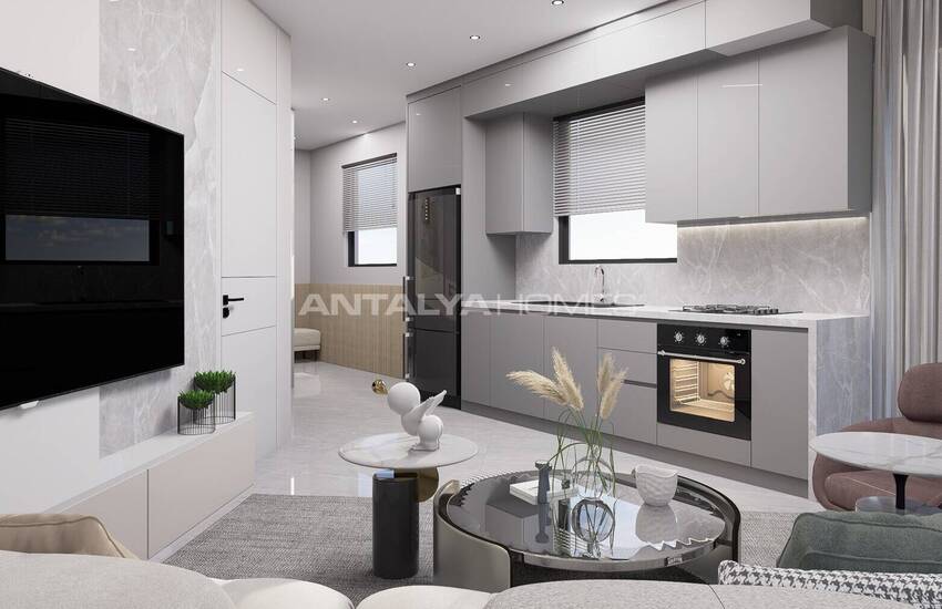 Konyaaltı Hurma'da Havuzlu Binada Yerden Isıtmalı Daireler 10