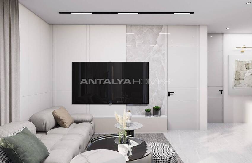 Konyaaltı Hurma'da Havuzlu Binada Yerden Isıtmalı Daireler 18