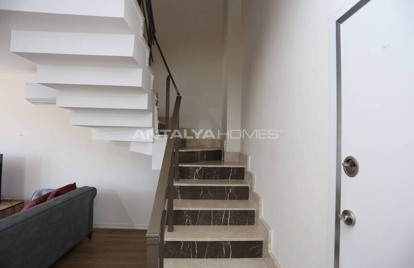 Ready to Move Furnished Duplex Flat in Antalya Konyaalti 18