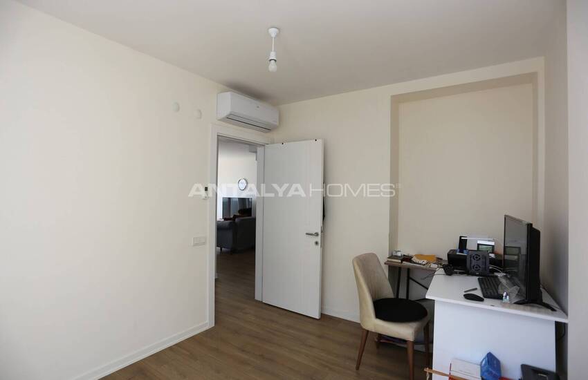 Ready to Move Furnished Duplex Flat in Antalya Konyaalti 16