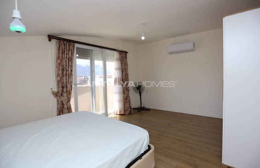 Ready to Move Furnished Duplex Flat in Antalya Konyaalti 13