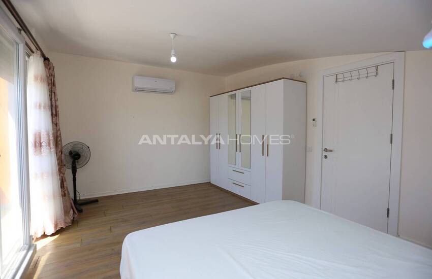 Ready to Move Furnished Duplex Flat in Antalya Konyaalti 14