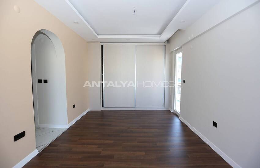 Ready to Move Apartment Close to Coast in Antalya Muratpasa 17