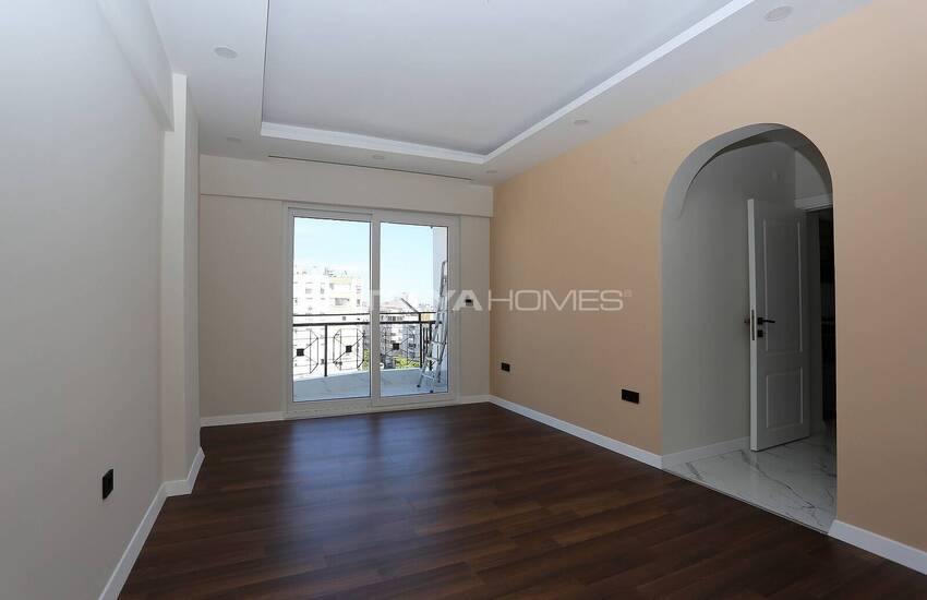 Ready to Move Apartment Close to Coast in Antalya Muratpasa 19