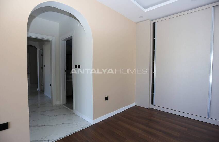 Ready to Move Apartment Close to Coast in Antalya Muratpasa 20