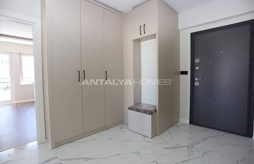 Ready to Move Apartment Close to Coast in Antalya Muratpasa 26