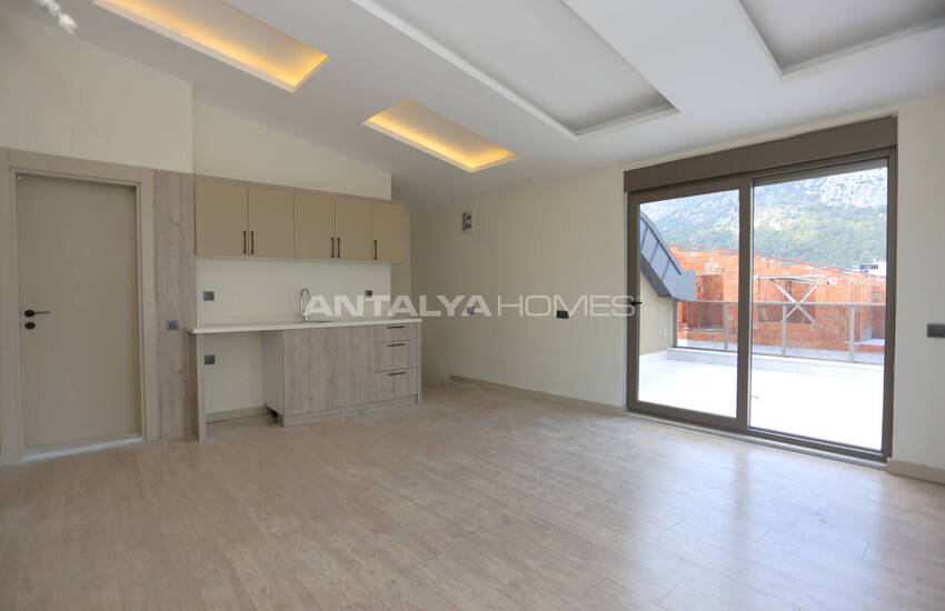 Apartments in a Complex with a Pool in Konyaalti Sarisu 11