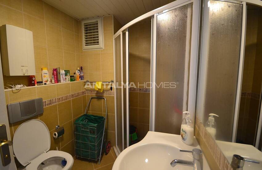 شقة مفروشة مطلة على البحر والمدينة في الانيا 37