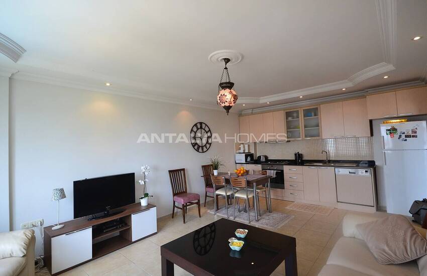 شقة مفروشة مطلة على البحر والمدينة في الانيا 29