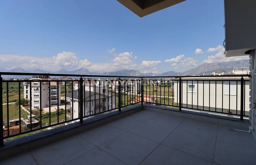 Stylish Apartments with Dressing Rooms in Antalya 23