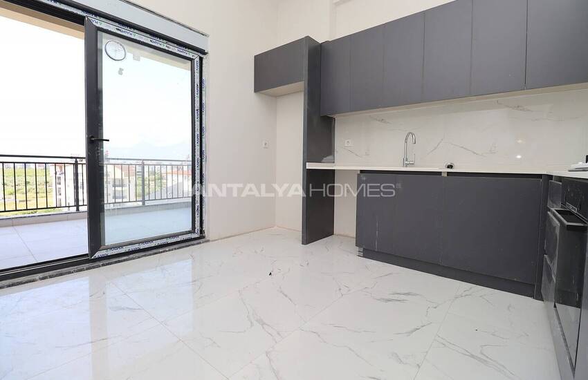 Stylish Apartments with Dressing Rooms in Antalya 11