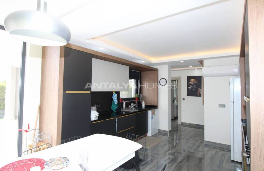 Luxe Triplex Huis Met Prive Zwembad In Kadriye Antalya 23