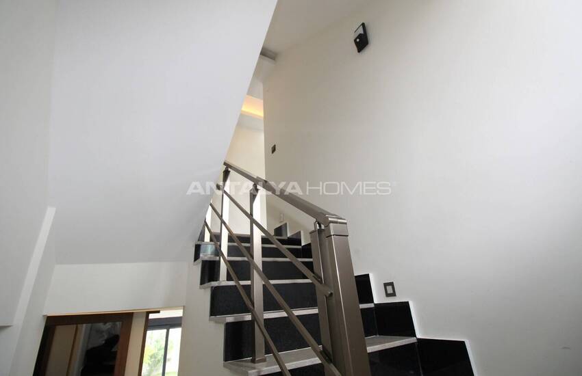Luxe Triplex Huis Met Prive Zwembad In Kadriye Antalya 31