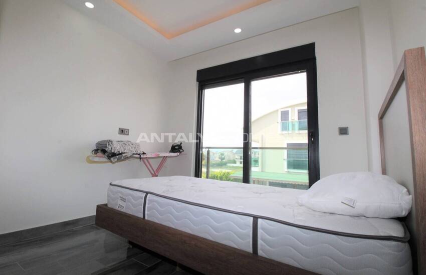 Luxe Triplex Huis Met Prive Zwembad In Kadriye Antalya 32