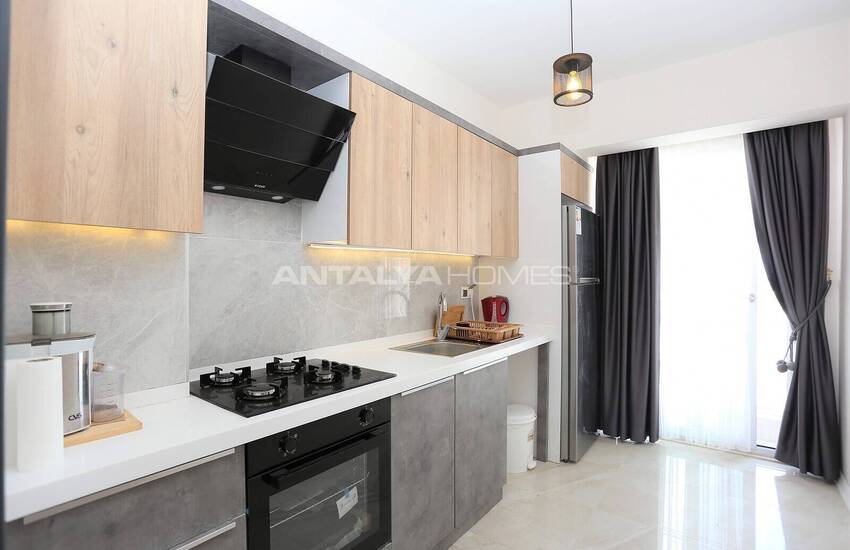 ملک در یک مجتمع با امکانات غنی در آنتالیا، کپز 9