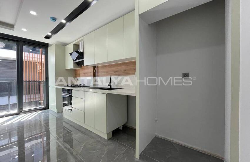 Apartment with En-suite Bathroom in Complex in Antalya 16